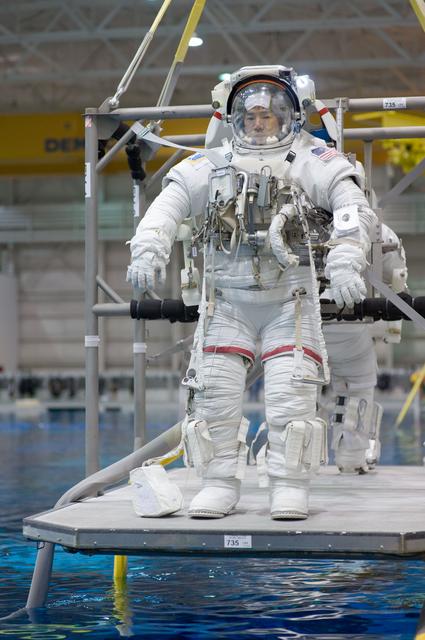 NASA image: Soichi Noguchi preparations for Maintenance EVA task at the NBL 