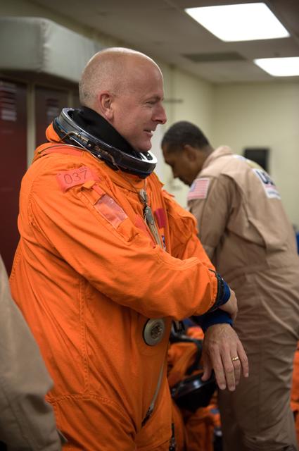 NASA image: STS-131 suited payload egress training (FFT PLD EG 91019) with the STS-131 crew. 