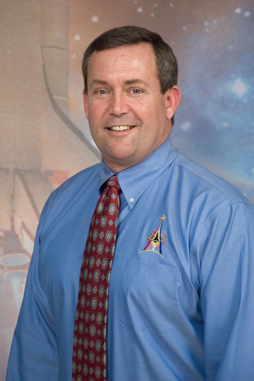 PHOTO DATE: 10-16-09 LOCATION: Bldg. 2S - Rm 122 Press Conference SUBJECT:  STS-129 Press Conference and media photo portraits PHOTOGRAPHER: Lauren Harnett