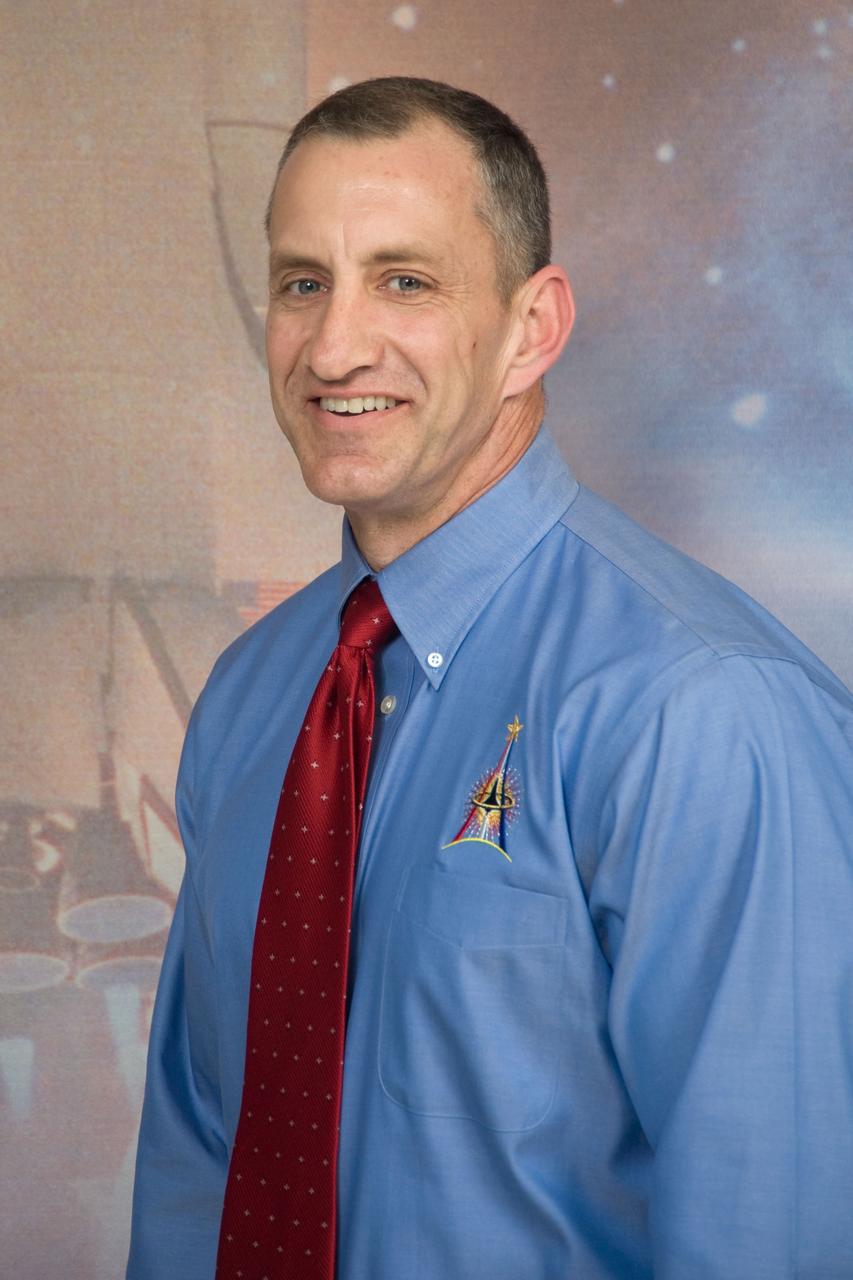 PHOTO DATE: 10-16-09 LOCATION: Bldg. 2S - Rm 122 Press Conference SUBJECT:  STS-129 Press Conference and media photo portraits PHOTOGRAPHER: Lauren Harnett