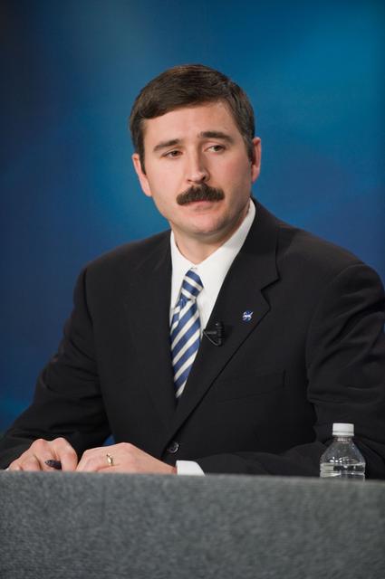 NASA image: STS-129 Flight Day 10 Mission Status Briefing with Orbit 1 Flight Director Mike Sarafin. 