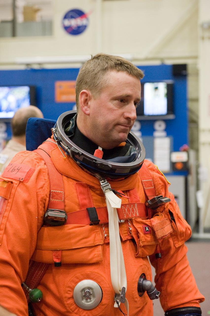 JSC2009-E-258469 (8 Dec. 2009) --- Astronaut Ken Ham, STS-132 commander, attired in a training version of his shuttle launch and entry suit, participates in a training session in the Space Vehicle Mock-up Facility at NASA's Johnson Space Center.