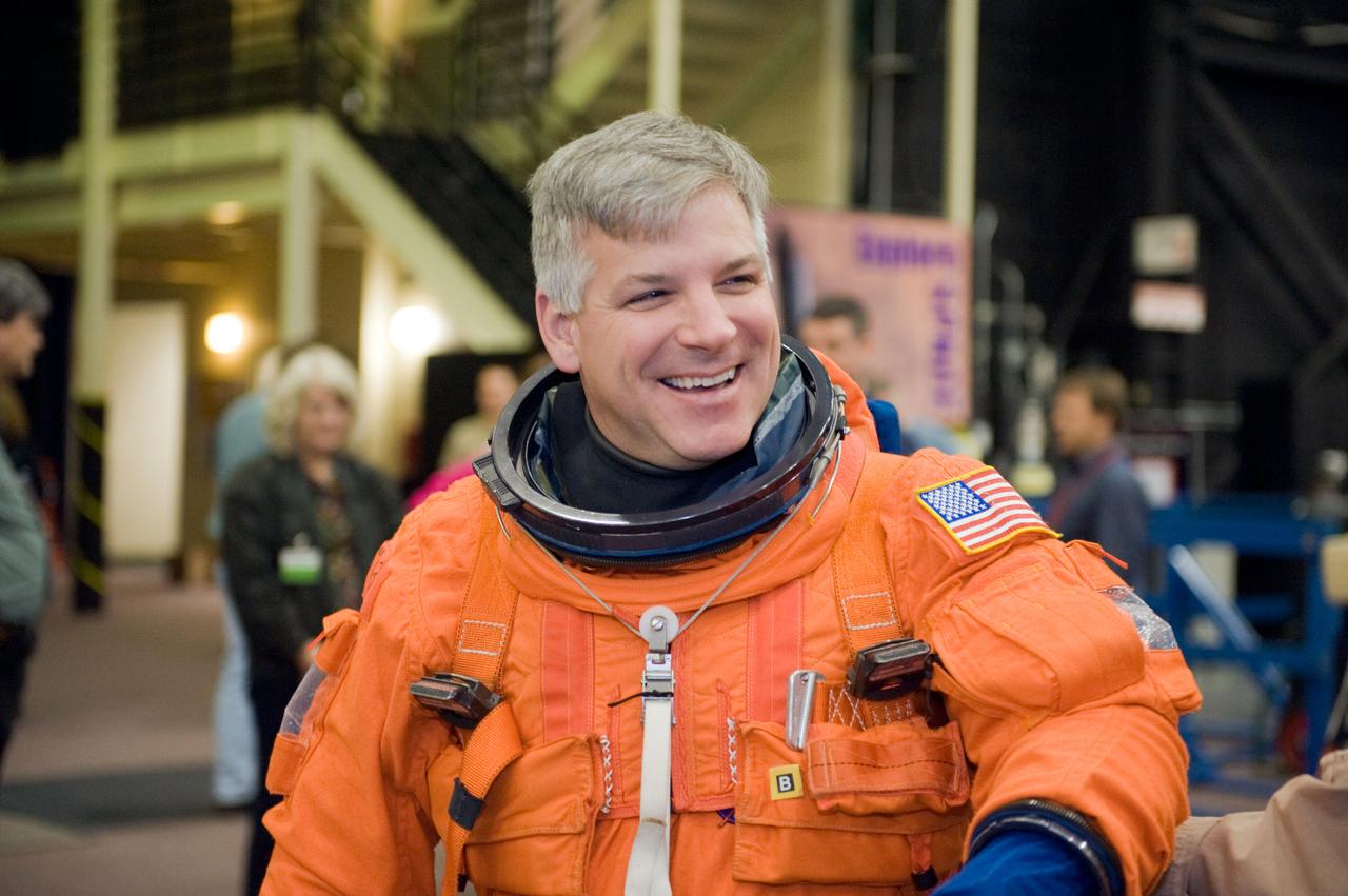 JSC2010-E-018586 (3 Feb. 2010) --- NASA astronaut Gregory H. Johnson, STS-134 pilot, attired in a training version of his shuttle launch and entry suit, awaits the start of a training session in the Space Vehicle Mock-up Facility at NASA?s Johnson Space Center.