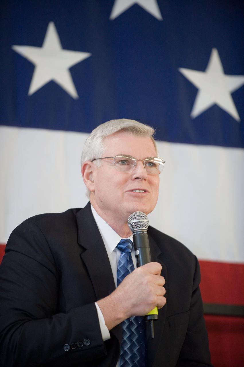 JSC2010-E-025784 (22 Feb. 2010) --- NASA's Johnson Space Center (JSC) director Michael L. Coats addresses a large crowd of well-wishers at the STS-130 crew return ceremony on Feb. 22, 2010 at Ellington Field near JSC.
