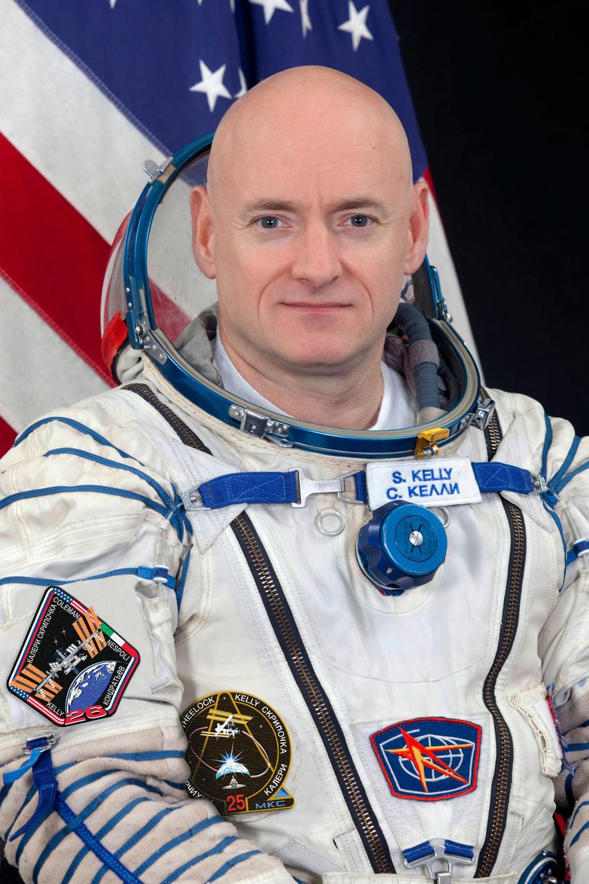 JSC2010-E-038791 (March 2010) --- NASA astronaut Scott Kelly is a member of the backup Expedition 23 crew. Photo credit: Roscosmos/Gagarin Cosmonaut Training Center.