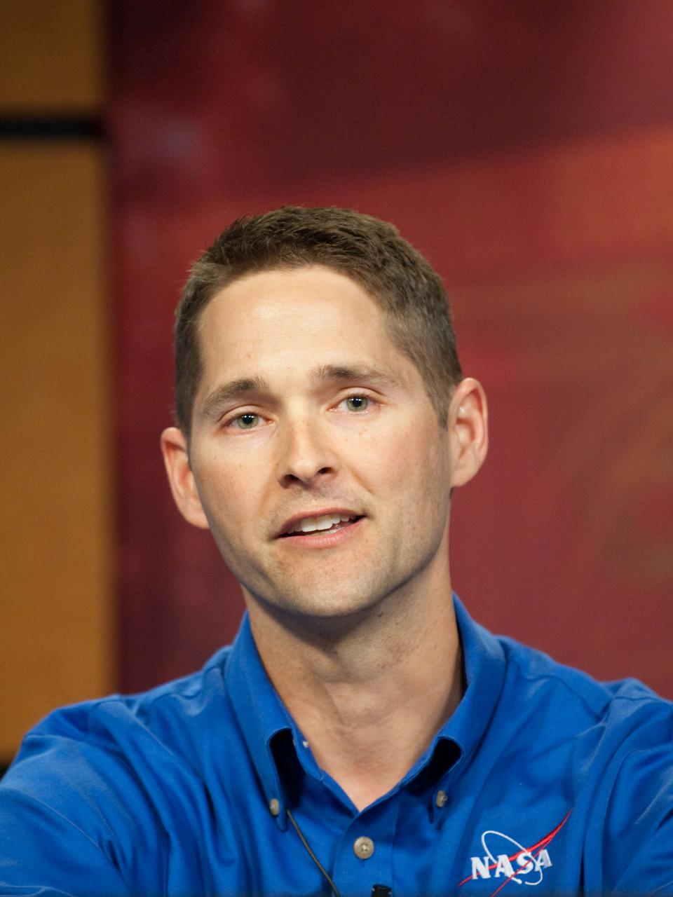 JSC2010-E-038796 (9 March 2010) --- NASA astronaut James P. Dutton Jr., STS-131 pilot, fields a question from a reporter during an STS-131 preflight press conference at NASA's Johnson Space Center.