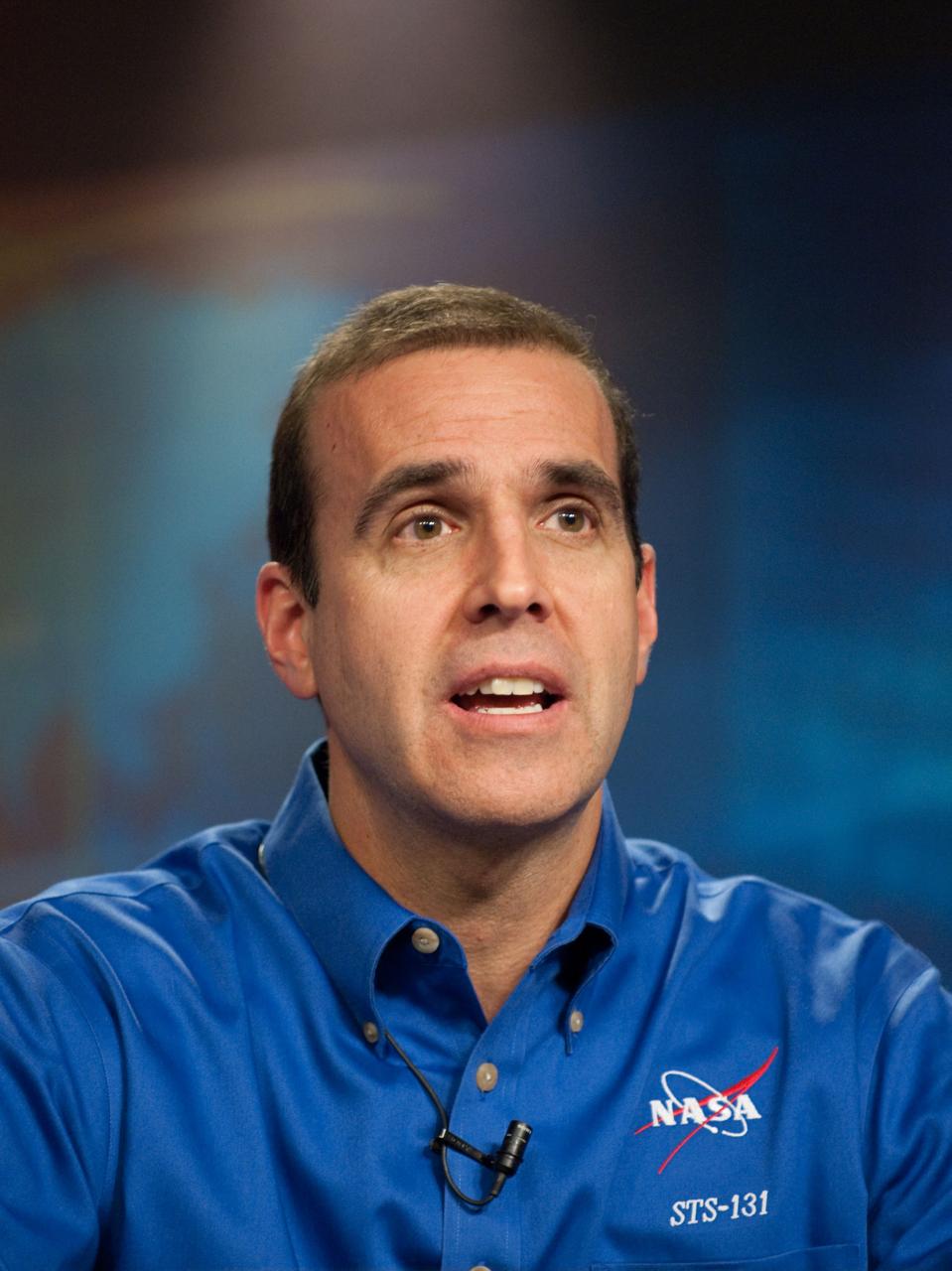 JSC2010-E-038797 (9 March 2010) --- NASA astronaut Rick Mastracchio, STS-131 mission specialist, responds to a question from a reporter during an STS-131 preflight press conference at NASA's Johnson Space Center.