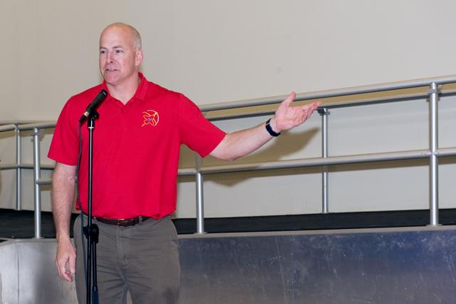 NASA image: STS-131 crew during Cake Cutting ceremony