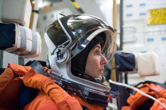 NASA image: STS-133 crew during Payload Egress training in Full Fuselage Trainer (FFT) 