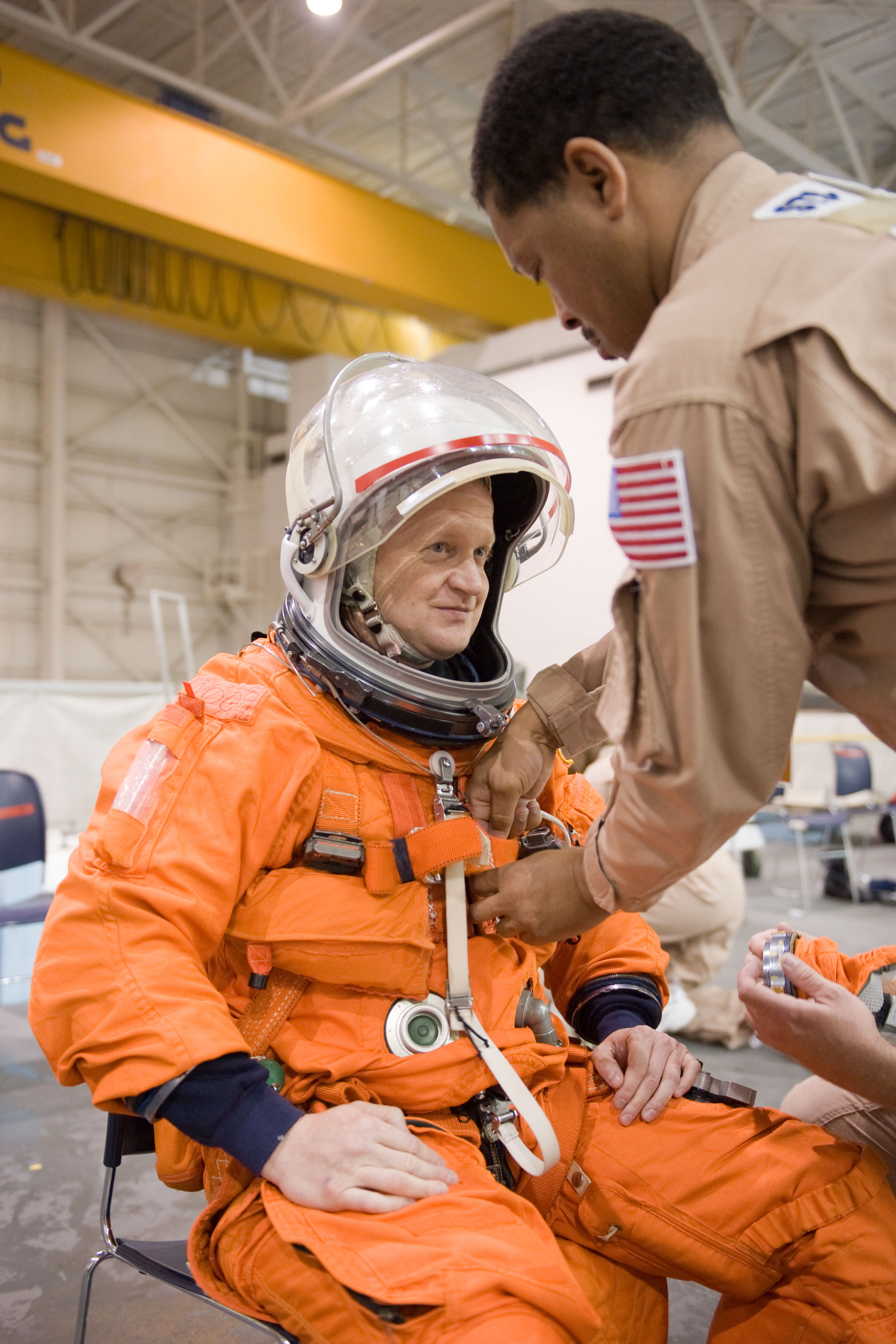 PHOTO DATE:  05-07-10 LOCATION: SCTF, NBL  SUBJECT:  STS-133 crew during water survival training at the NBL PHOTOGRAPHER:  James Blair