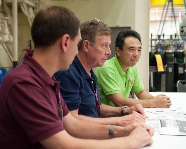 NASA image: Expedition 28 crew members Mike Fossum, Satoshi Furukawa, Sergei Volkov 