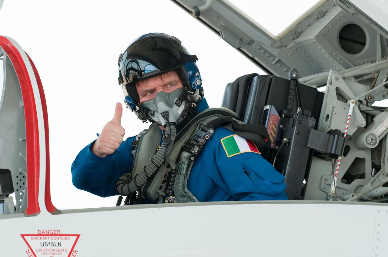JSC2010-E-119574 (25 Aug. 2010) --- European Space Agency astronaut Roberto Vittori, STS-134 mission specialist, is pictured in the rear station of a NASA T-38 trainer jet prior to a familiarization flight at Ellington Field near NASA's Johnson Space Center. Photo credit: NASA or National Aeronautics and Space Administration