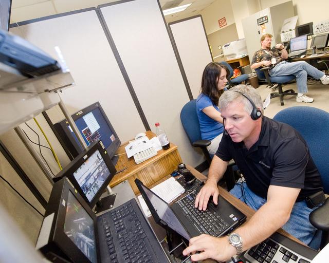 NASA image: STS-134 crew in Virtual Reality Lab during their MSS/EVAA SUPT2 Team training  