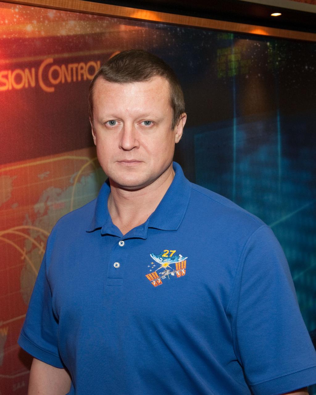 Date: 9-15-10 Location: Bldg 2N, Press Conf. Room Subject: Media ops session for Expedition 26/27 press conference. Photographer: Lauren Harnett