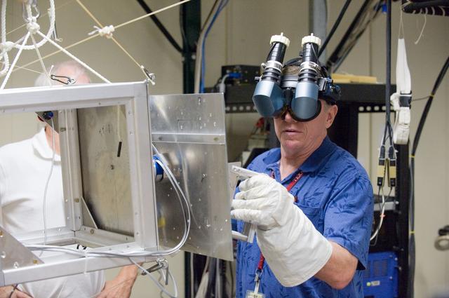 NASA image: Expedition 28 Crew Training during ROBO/EVA #1 Ops