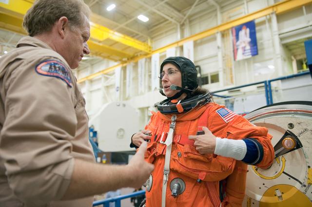 NASA image: STS-133 crew during CCTII PRL IN/EG 91020 training 