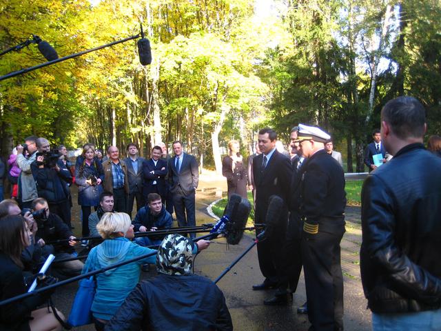 At the Gagarin Cosmonaut Training Center in Star City, Russia, Expedition 25 Flight Engineer Oleg Skripochka (L), Flight Engineer Alexander Kaleri (c) and NASA’s Scott Kelly answer questions from reporters as they prepare to depart September 25, 2010 for their launch site in Baikonur, Kazakhstan for their launch October 8 in the Soyuz TMA-01M spacecraft to the International Space Station.  Credit: NASA/Amiko Kauderer 