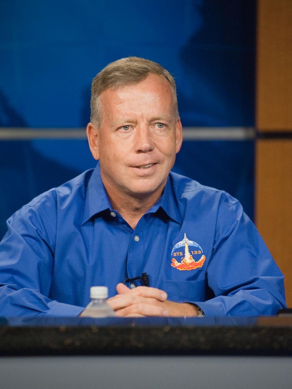 PHOTO DATE: 10-21-10 LOCATION: Bldg 2N SUBJECT: STS-133 crew press conference PHOTOGRAPHER: James Blair