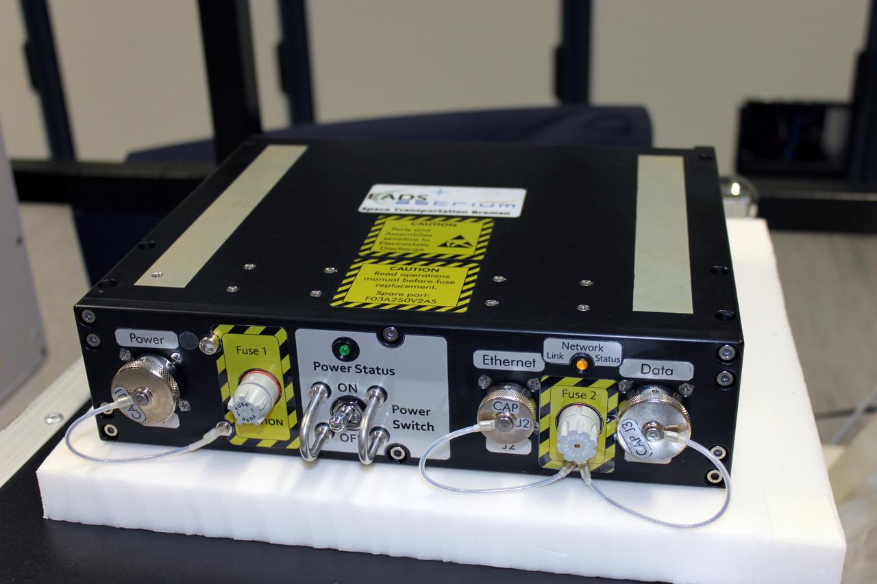 jsc2010e187176 (11/22/2010_ A preflight view of the European Research National Organization (ERNO) Box, ERNObox (Entwicklungsring Nord, or modular computer for low earth orbit)