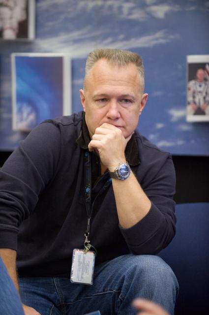 NASA image: STS-335 crew and training team during Bailout training