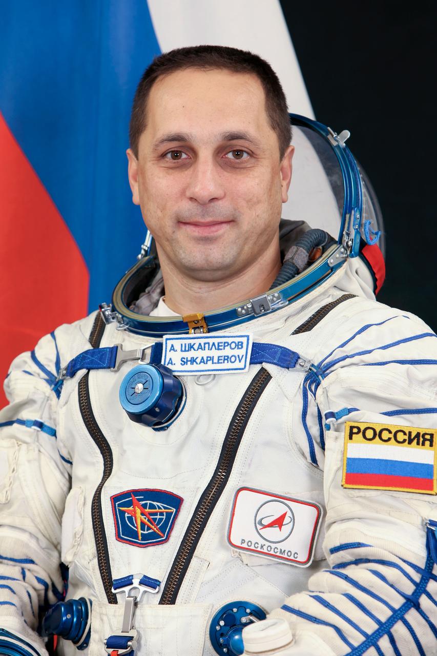 JSC2011-E-024237 (22 Oct. 2010) --- Russian cosmonaut Anton Shkaplerov, Expedition 27 backup crew member, attired in a Russian Sokol launch and entry suit, takes a break from training in Star City, Russia to pose for a portrait. Photo credit: Gagarin Cosmonaut Training Center