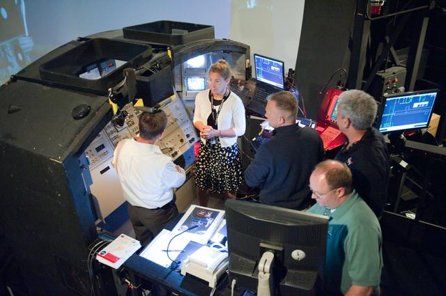 NASA image: STS-135 crew during Rendezvous Training session in Building 16 dome   
