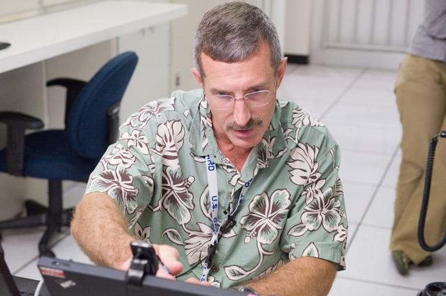 NASA image: Expedition 29/30 crew training during Electrical Power System Major Case training 