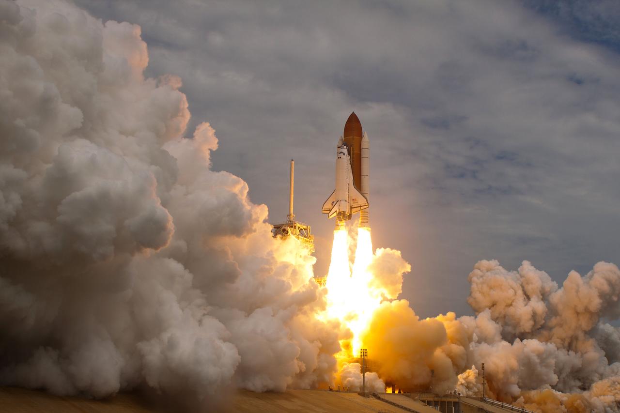 JSC2011-E-067640 (8 July 2011) --- The space shuttle Atlantis launches for the STS-135 mission to the International Space Station in the final mission of the Space Shuttle Program at NASA?s Kennedy Space Center in Florida. Liftoff was at 11:29 a.m. (EDT) on July 8, 2011. Onboard are NASA astronauts Chris Ferguson, STS-135 commander; Doug Hurley, pilot; Sandy Magnus and Rex Walheim, both mission specialists. Photo credit: NASA Photo/Houston Chronicle, Smiley N. Pool