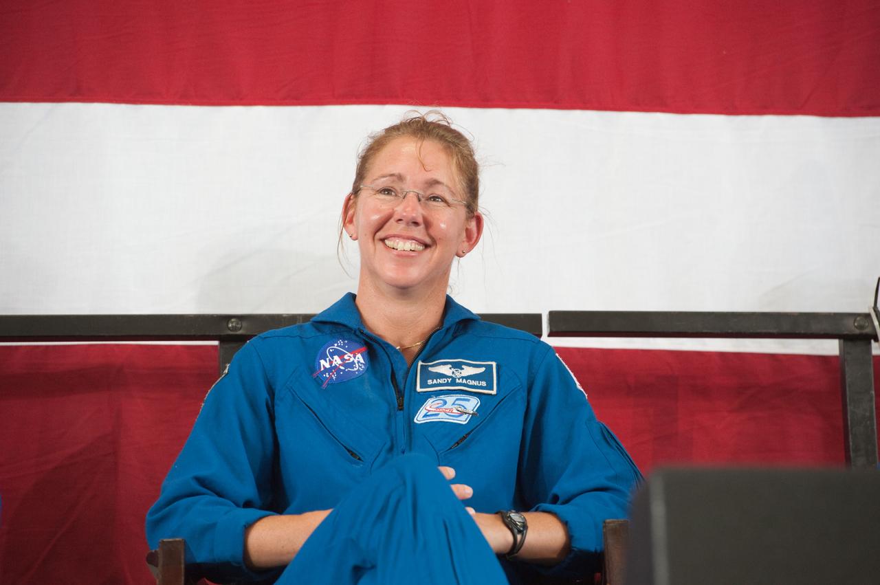 STS-135 Crew Return Ceremony to Ellington Field.  Photo Date: July 22, 2011.  Location: Ellington Field - Hangar 990.  Photographer: Robert Markowitz