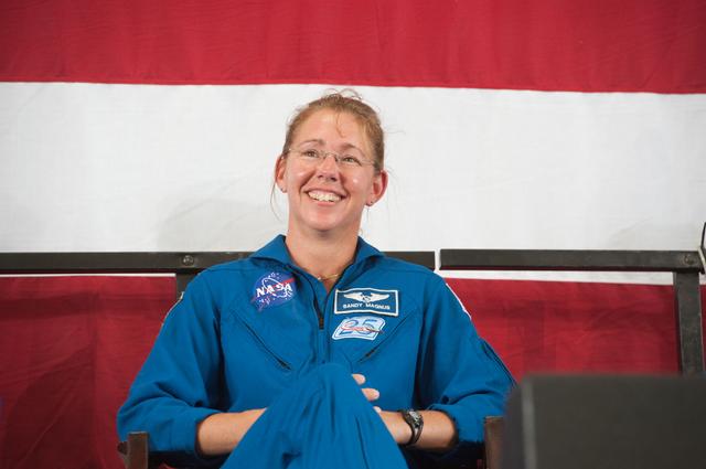 NASA image: STS-135 Crew Return