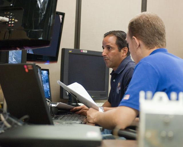 NASA image: ISS Expedition 31 crew member Joe Acaba during training in VR Lab.