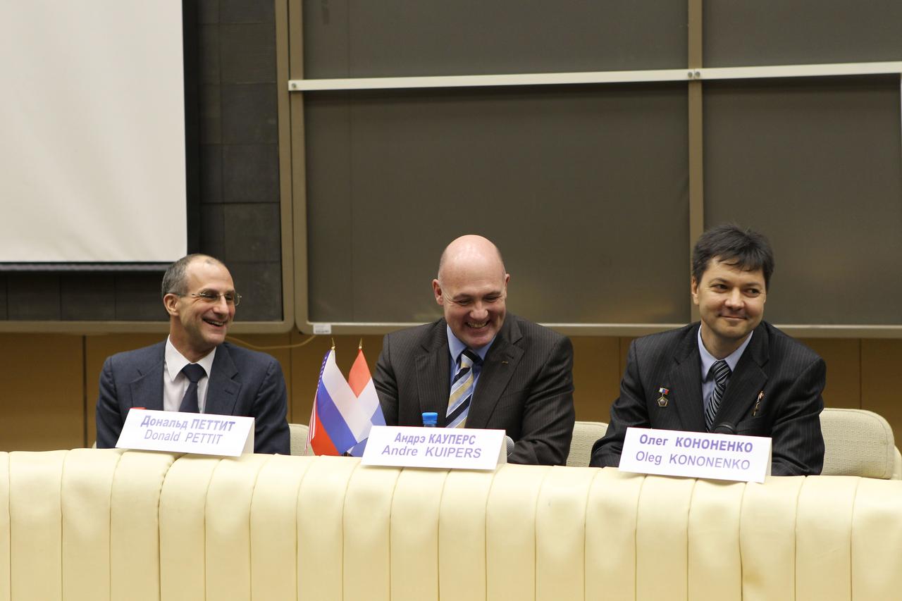 At the Gagarin Cosmonaut Training Center in Star City, Russia, the next trio to launch to the International Space Station share a light moment during their traditional crew news conference Dec. 1, 2011. From left to right are Expedition 30 NASA Flight Engineer Don Pettit, Flight Engineer Andre Kuipers of the European Space Agency and Soyuz Commander Oleg Kononenko. The crewmembers will launch from the Baikonur Cosmodrome in Kazakhstan on Dec. 21 on their Soyuz TMA-03M spacecraft.  Credit: NASA 