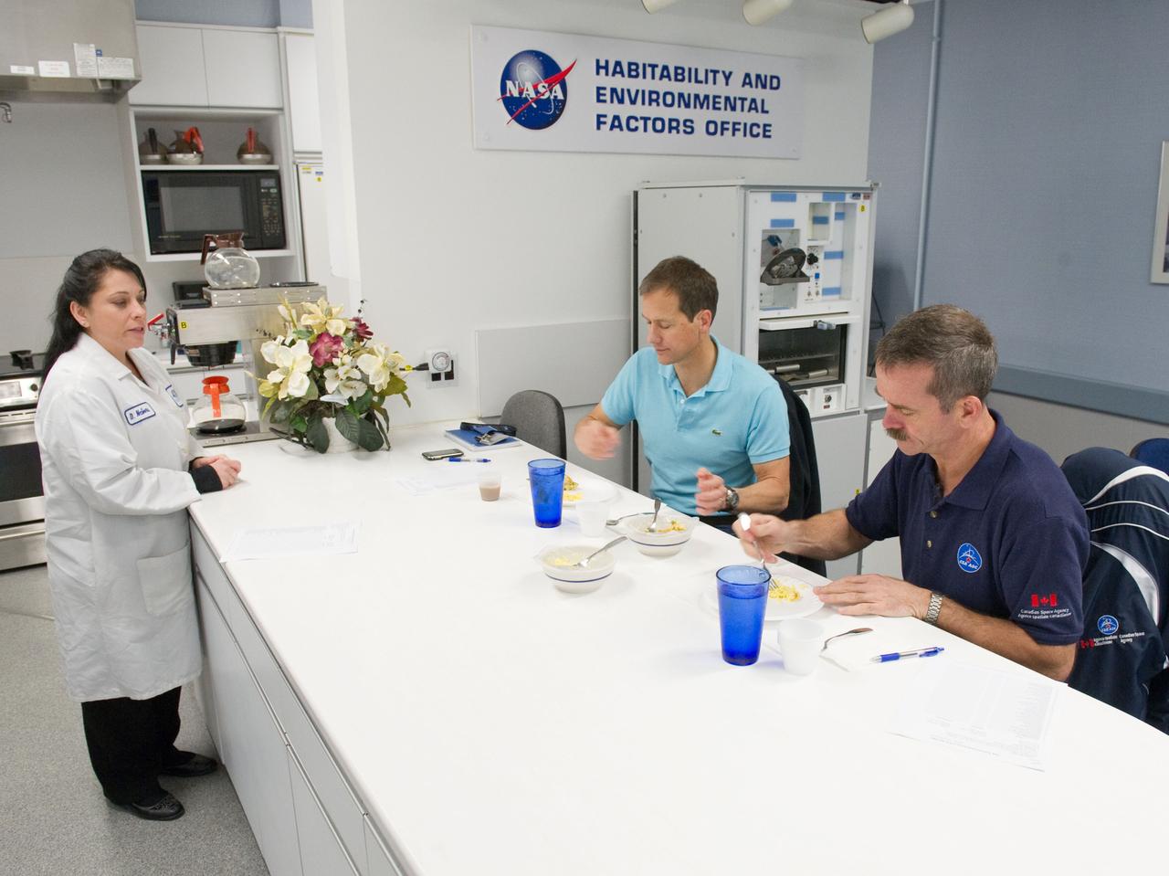 Date: 12-05-11 Location: Bldg 17, Food Lab Subject: Expedition 34 Soyuz crew Tom Marshburn and Chris Hadfield during their food tasting Photographer: James Blair