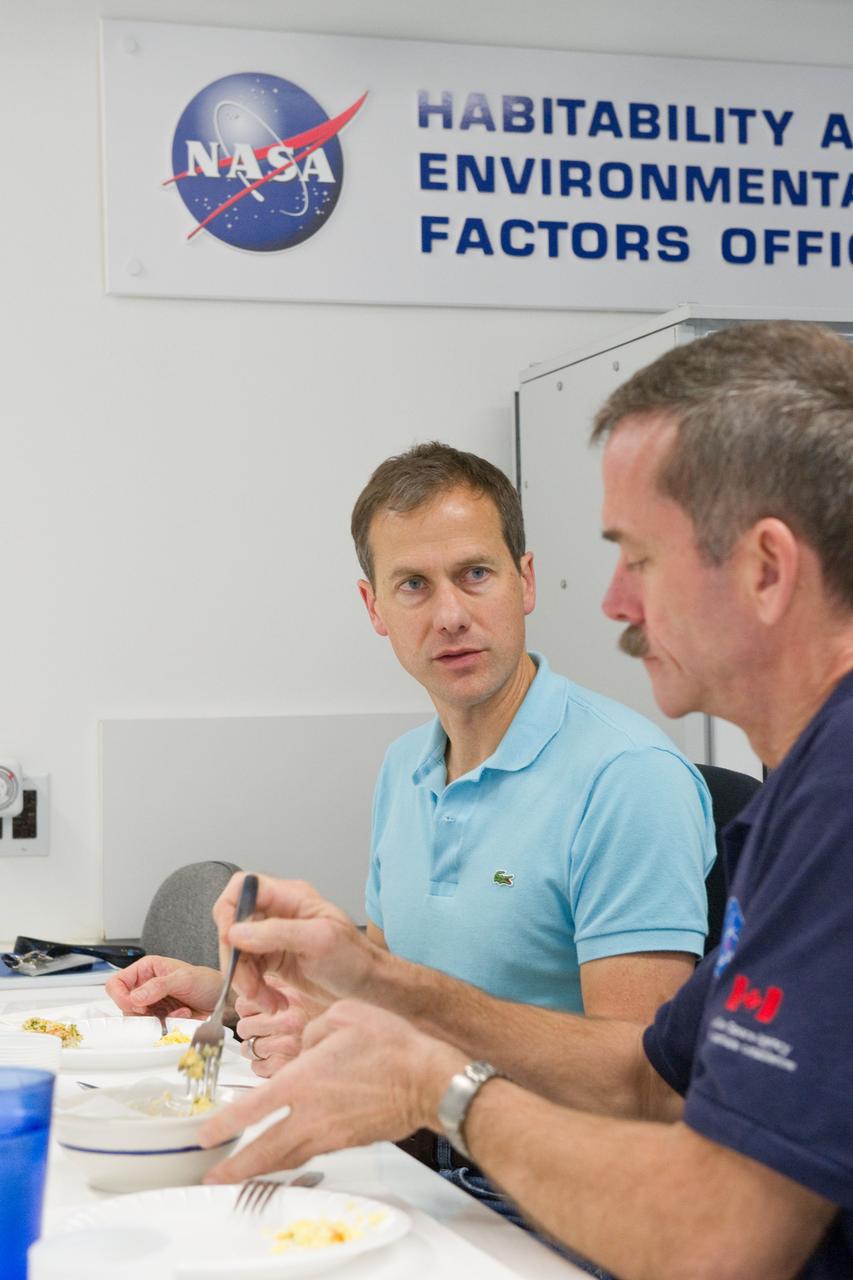 Date: 12-05-11 Location: Bldg 17, Food Lab Subject: Expedition 34 Soyuz crew Tom Marshburn and Chris Hadfield during their food tasting Photographer: James Blair
