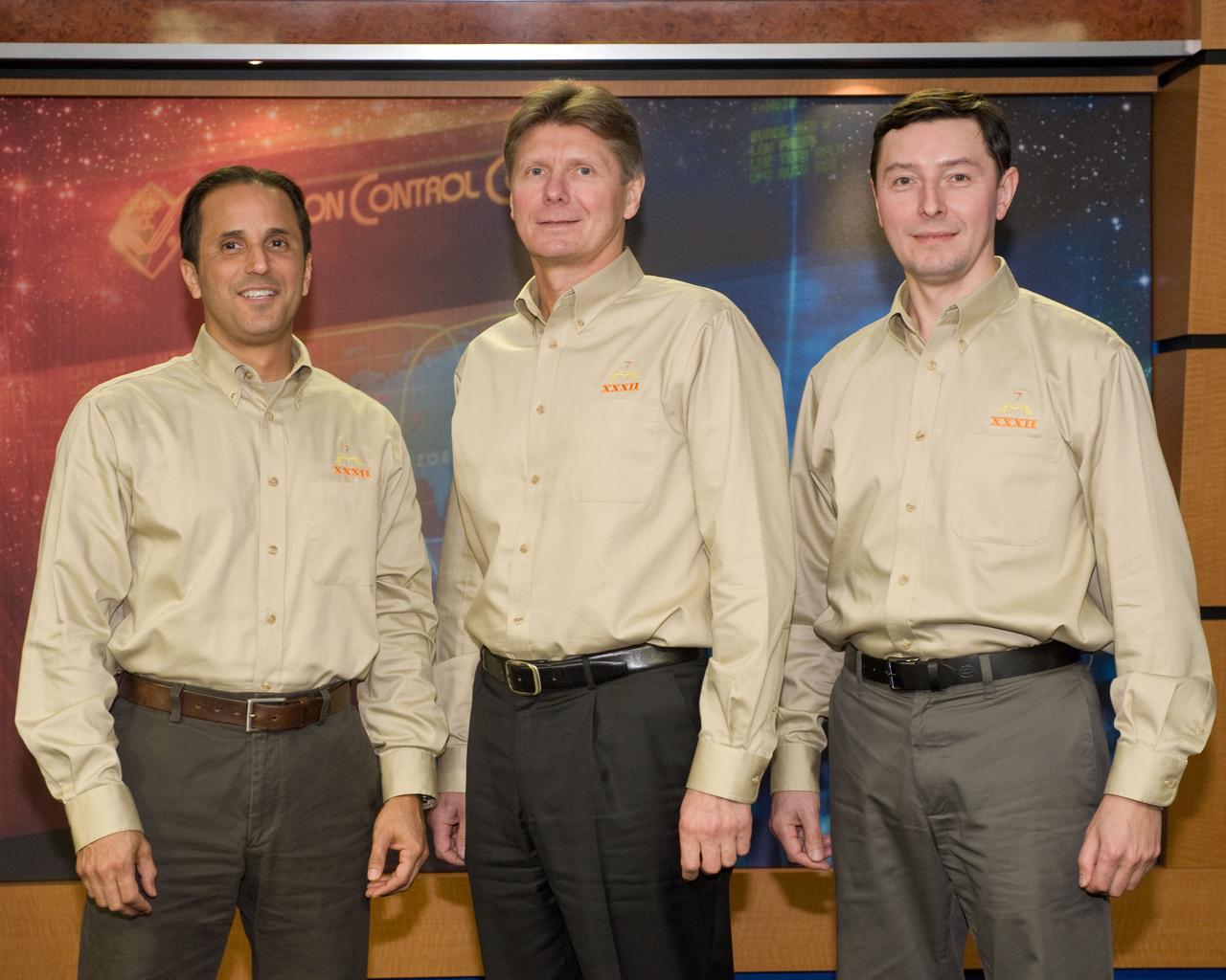 Soyuz 30/31 Crew Press Conference (Joe Acaba, Gennady Padalka (RSA), Sergei Revin (RSA).  Photo Date: January 11, 2012.  Location: Building 2N, Press Conference Room.  Photographer: Robert Markowitz