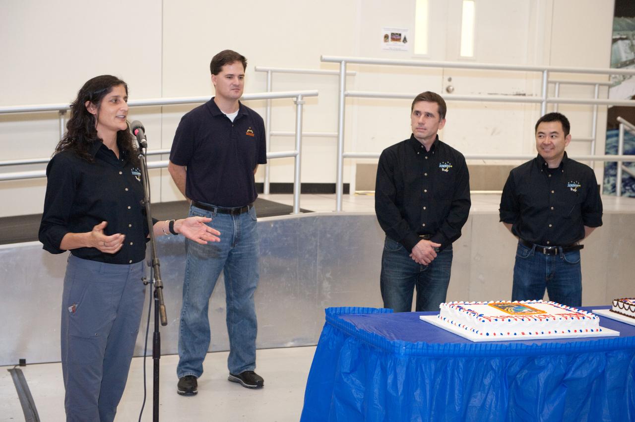 PHOTO DATE: 16 March 2012 LOCATION: Bldg. 5 - High Bay SUBJECT: Soyuz 31/Expedition 33 crew during end of training cake cutting ceremony. PHOTOGRAPHER: Mark Sowa