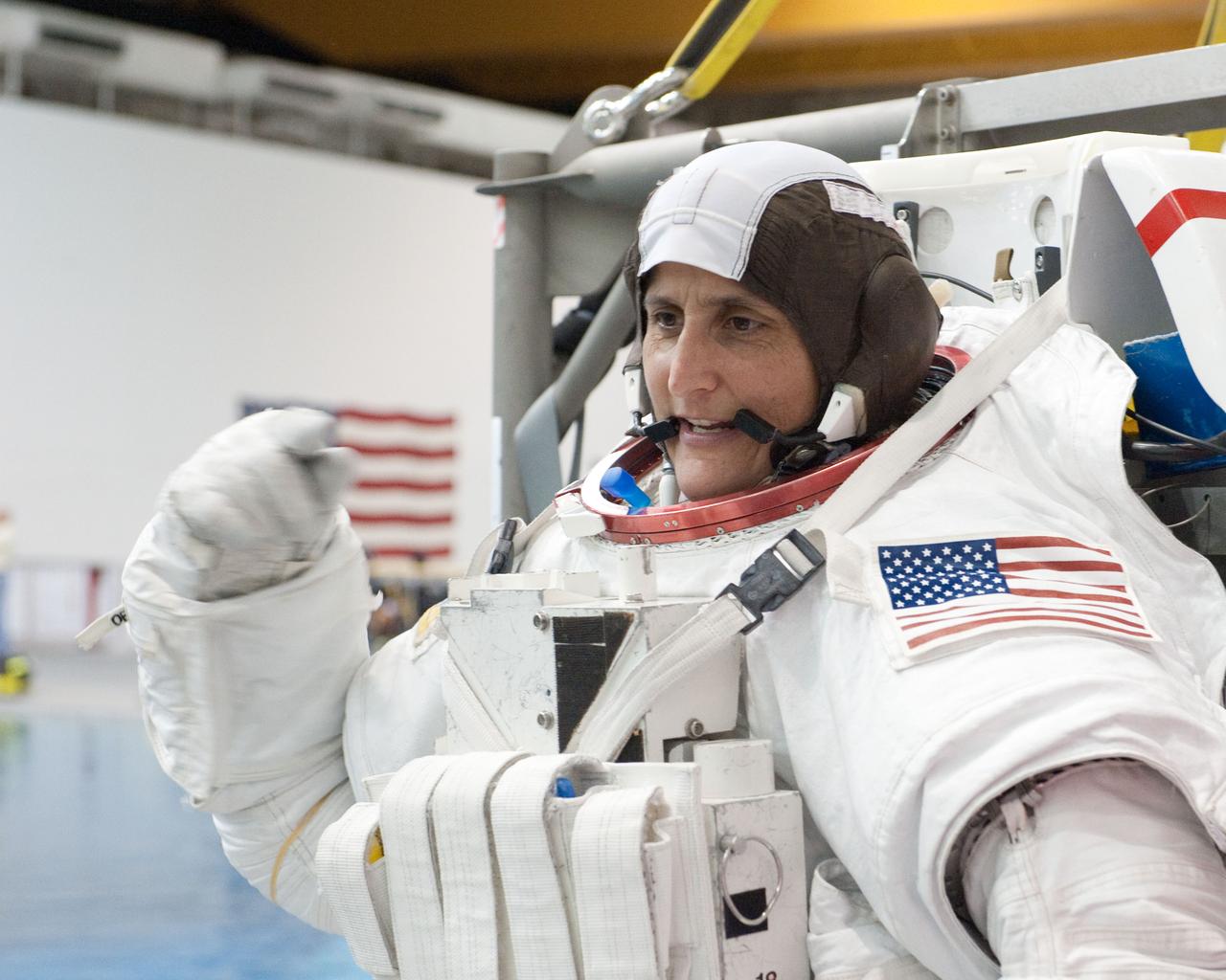 PHOTO DATE:  03/15/12 LOCATION:   NBL SUBJECT: Expedition 32 (Soyuz 31) crew members Aki Hoshide and Sunita Williams during EVA TL RUN at the NBL PHOTOGRAPHER:Geeseman