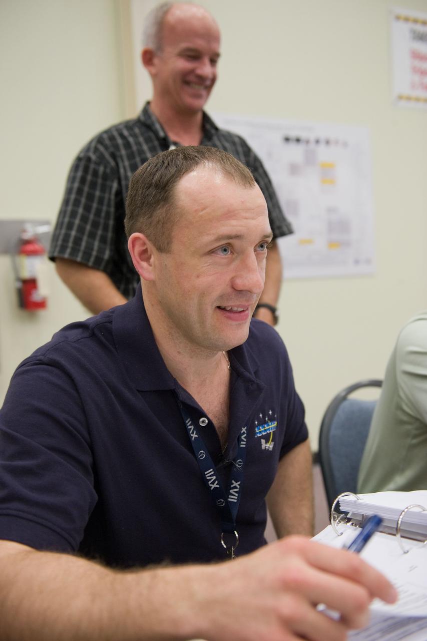 DATE: 5-8-12 LOCATION: Bldg. NW - ISS Mockups SUBJECT: Expedition 35/36 crew training (Pavel Vinogradov, Alexander Misurkin and Chris Cassidy) during emergency scenarios training in the ISS mockups with Station Training Lead, Lucia McCullough. PHOTOGRAPHER: Lauren Harnett 