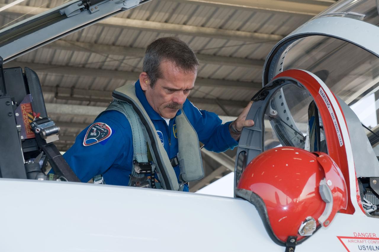 Expedition 35 (Soyuz 33S) crew member Chris Hadfield preparing for a T-38 flight.  Photo Date: May 14, 2012.  Location: Ellington Field - Hangar 276 - Tarmac.  Photographer: Robert Markowitz