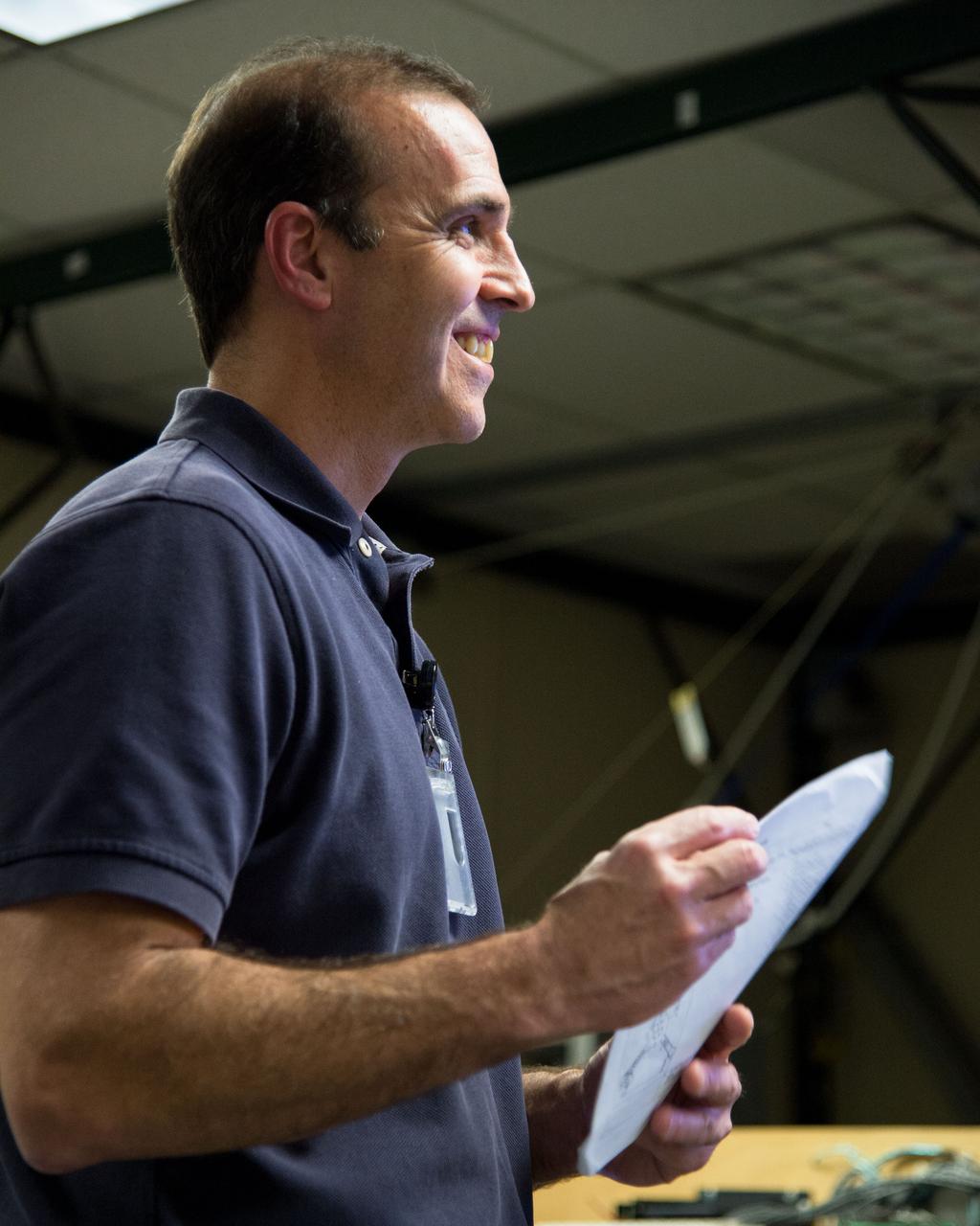DATE: 11-5-12 LOCATION: Bldg. 9 - VR Lab  SUBJECT: Expedition 38 crew members Mike Hopkins, Rick Mastracchio and Koichi Wakata during ROBO/EVA VR LAB training with instructors Jason A. Campbell and Alex Kanelakos. PHOTOGRAPHER: Lauren Harnett