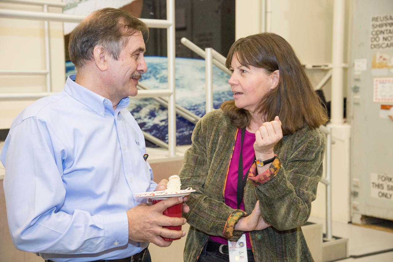 Expedition 35/36 (Soyuz 34) SSTF cake cutting ceremony with trainers. Photo Date: January 17, 2013. Location: Building 5 - SSTF High Bay. Photographer: Robert Markowitz