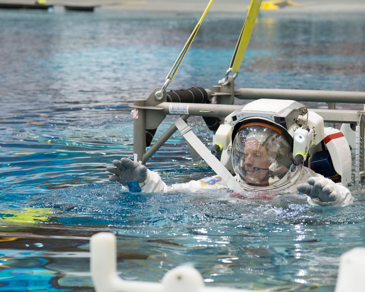 PHOTO DATE:  04-23-13 LOCATION:  NBL - Pool Topside  SUBJECT: Astronaut Expedition 39/40 (Soyuz 38) astronaut Steve Swanson during ISS Maintenance EVAAT at the NBL. PHOTOGRAPHER:  BILL STAFFORD