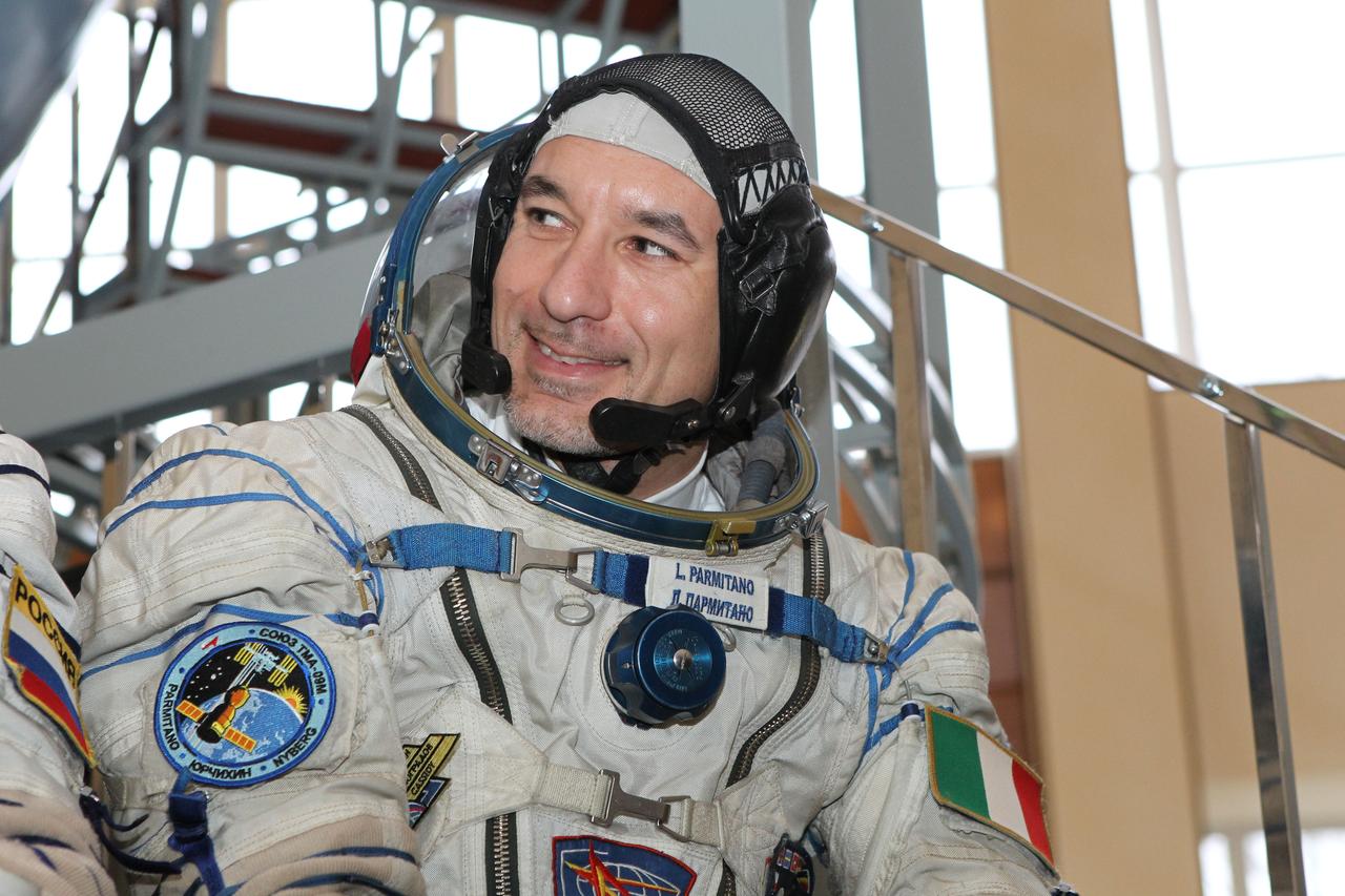 At the Gagarin Cosmonaut Training Center in Star City, Russia, Expedition 36/37 Flight Engineer Luca Parmitano of the European Space Agency flashes a smile April 30 as he and his crewmates began final qualification training for their launch to the International Space Station. Parmitano, Karen Nyberg of NASA and Soyuz Commander Fyodor Yurchikhin will launch May 29, Kazakh time, in their Soyuz TMA-09M spacecraft from the Baikonur Cosmodrome in Kazakhstan for a 5 ½ month mission on the international outpost. NASA/Stephanie Stoll
