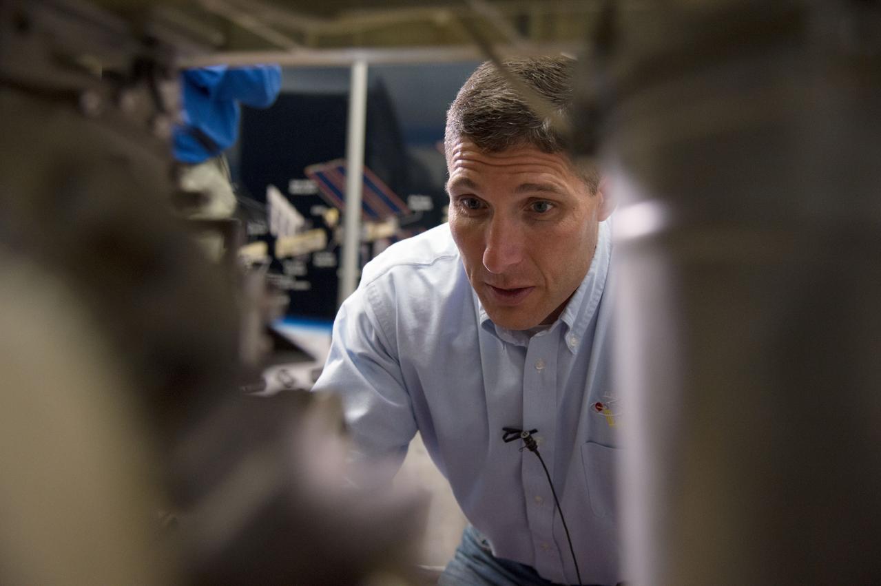 PHOTO DATE: 5-3-13 LOCATION: Bldg. 9NW - ISS Mockups SUBJECT: Soyuz 36 crew (Oleg Kotov, Sergey Ryazanskiy and Michael Hopkins) in their Routine Ops training. PHOTOGRAPHER: Lauren Harnett