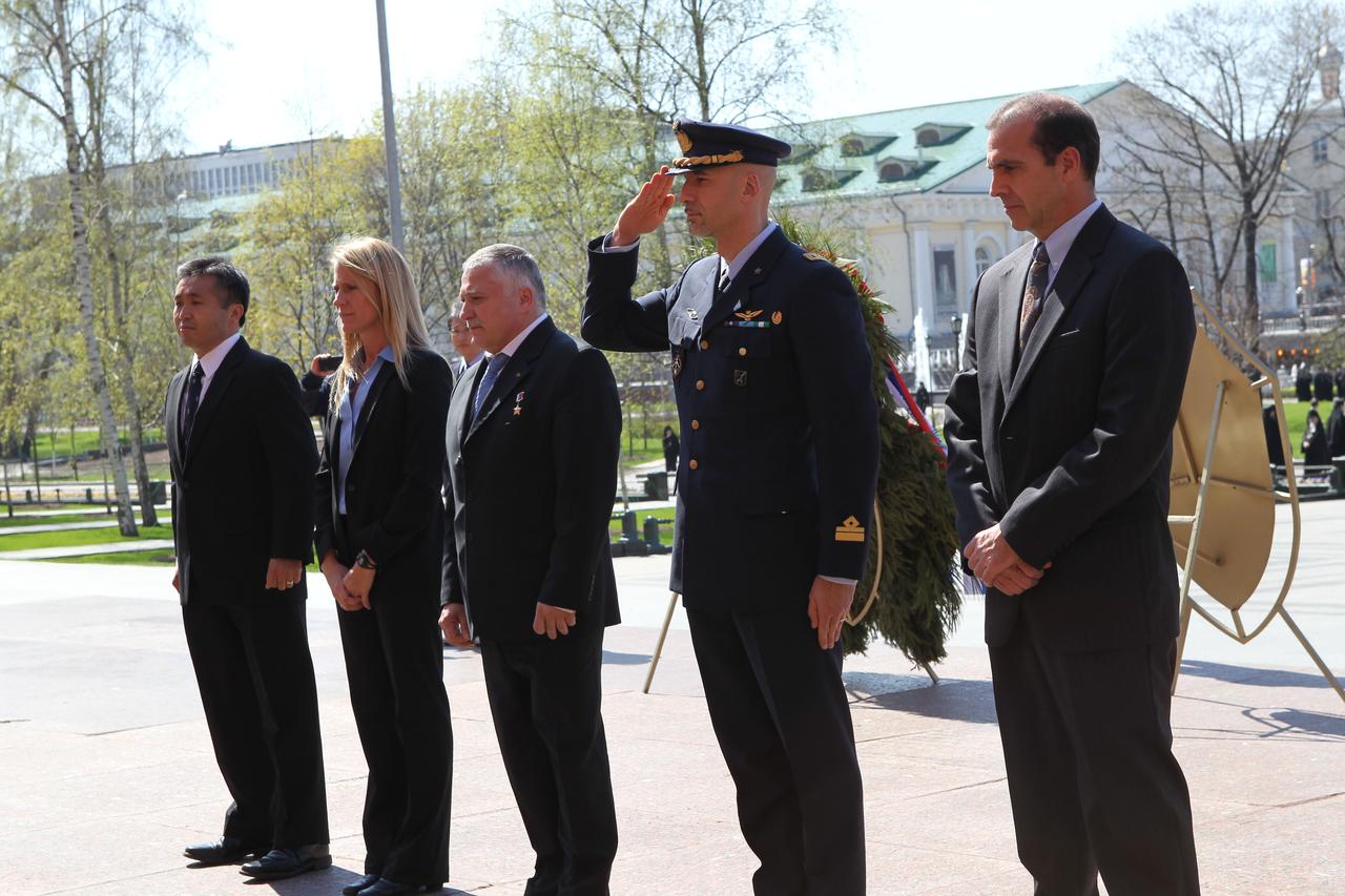Expedition 36/37 prime and backup crewmembers pay homage at the Tomb of the Unknown Soldier at Red Square in Moscow May 8 in honor of Russian Victory Day May 9. From left to right are backup crewmember Koichi Wakata of the Japan Aerospace Exploration Agency, prime Flight Engineer Karen Nyberg of NASA, prime Soyuz Commander Fyodor Yurchikhin, prime Flight Engineer Luca Parmitano of the European Space Agency and backup crewmember Rick Mastracchio of NASA.  Nyberg, Yurchikhin and Parmitano are preparing for their launch May 29, Kazakh time, in their Soyuz TMA-09M spacecraft from the Baikonur Cosmodrome in Kazakhstan for a six-month mission on the International Space Station. NASA/Stephanie Stoll