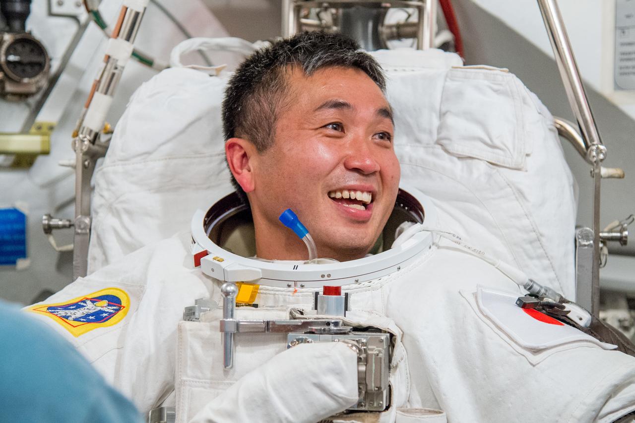 PHOTO DATE: 20 June 2013 LOCATION: Bldg. 7, SSATA Chamber SUBJECT: JAXA Astronaut Koichi Wakata during SSATA Dry Run. PHOTOGRAPHER: Mark Sowa