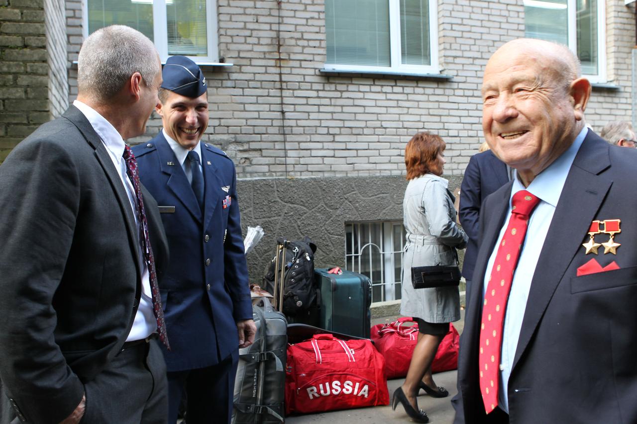 At the Gagarin Cosmonaut Training Center in Star City, Russia, Expedition 37/38 Flight Engineer Michael Hopkins of NASA (center) shares a light moment with his backup, NASA’s Steve Swanson (left) and the first human to walk in space, Russian cosmonaut Alexei Leonov (right) Sept. 13 before Hopkins and Swanson departed with their other crewmates for the Baikonur Cosmodrome in Kazakhstan. Hopkins, Soyuz Commander Oleg Kotov and Flight Engineer Sergey Ryazanskiy will launch from Baikonur Sept. 26, Kazakh time, in the Soyuz TMA-10M spacecraft for a five and a half month mission on the International Space Station.  NASA/Stephanie Stoll 