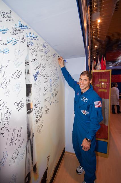 NASA image: jsc2013e088575