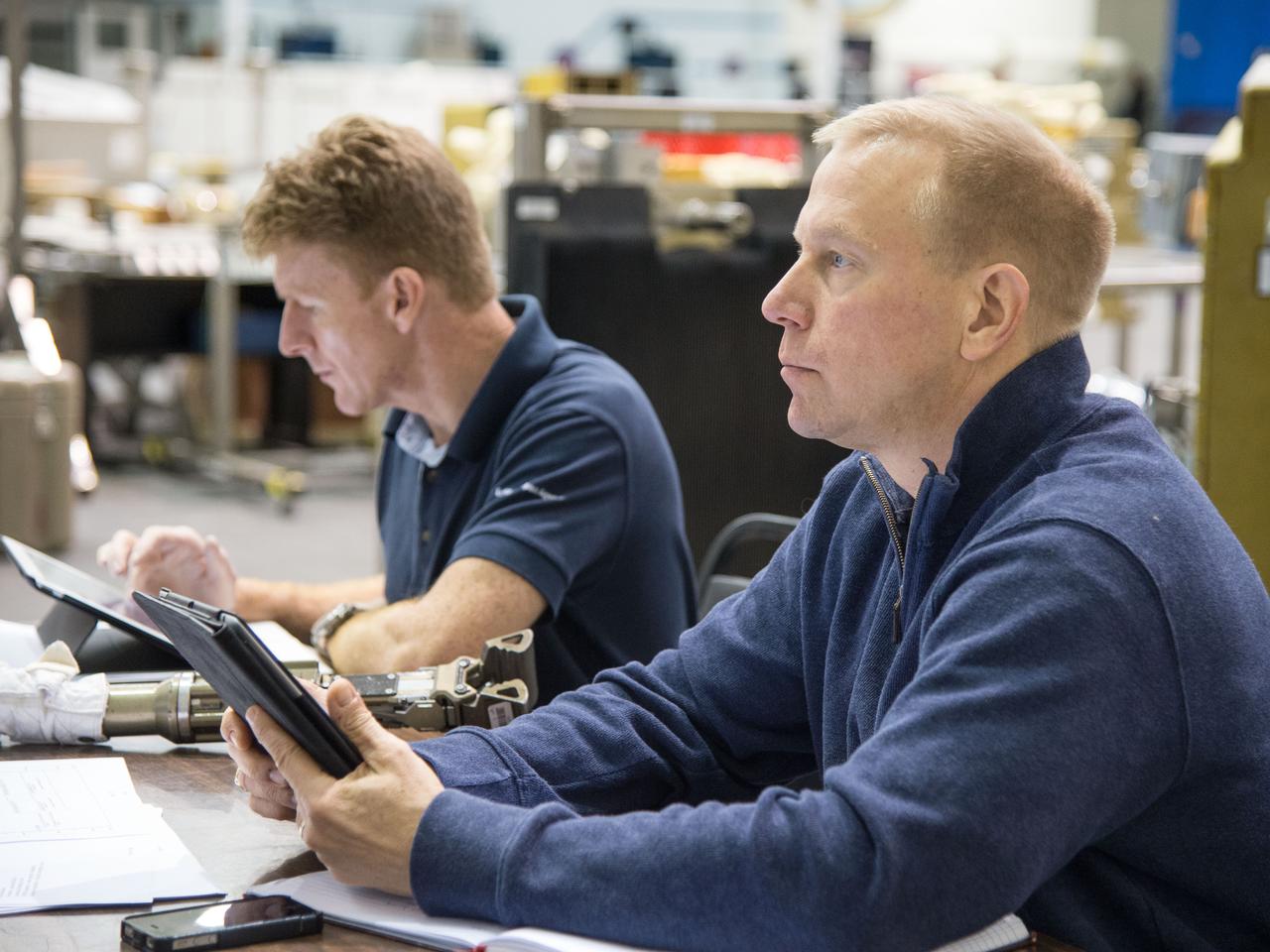 Date: 12/09/13 Location: NBL -  High Bay (MU-S) Subject: Soyuz 45 crew members, Tim Kopra and ESA astronaut Tim Peake during ISS EVA Maintenance 1 - 1G training Photographer: James Blair