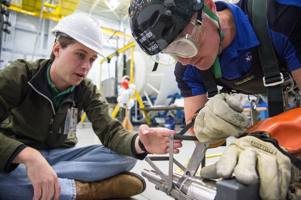 DATE: 1-7-14 LOCATION: Bldg. 9NW - POGO Stand SUBJECT: Expedition 44 astronaut Kjell Lindgren during ISS EVA POGO 1 training. PHOTOGRAPHER: Lauren Harnett
